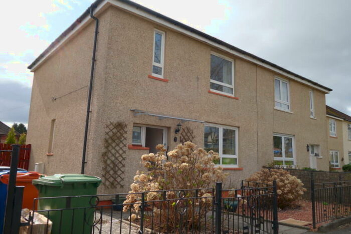 3 Bedroom Semi-Detached House To Rent In Castlehill Road, Glasgow, G61