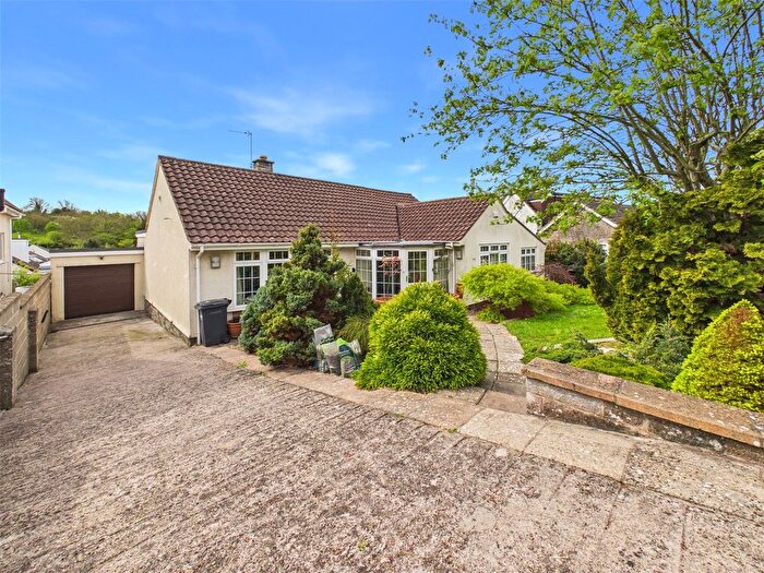 3 Bedroom Bungalow For Sale In Shiplate Road, Bleadon, Weston-Super-Mare, North Somerset, BS24