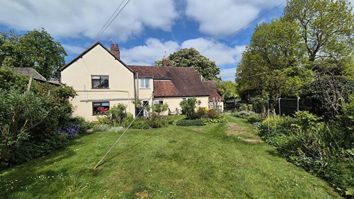 6 Bedroom Detached House For Sale In Southam Road, Ladbroke, CV47