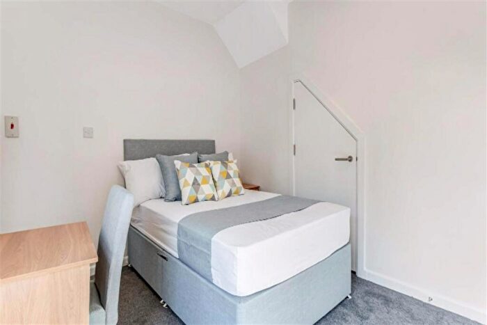 5 Bedroom Terraced House To Rent In Bedroom Terraced House In Property Location, BS5