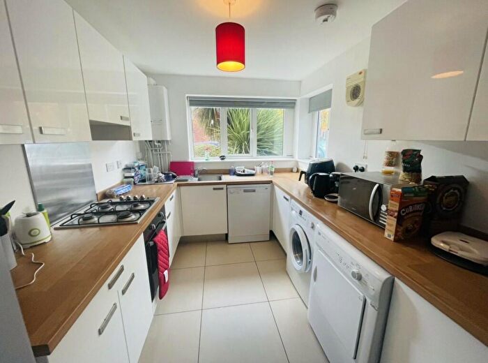 6 Bedroom End Of Terrace House To Rent In Montpelier Road, Nottingham, NG7