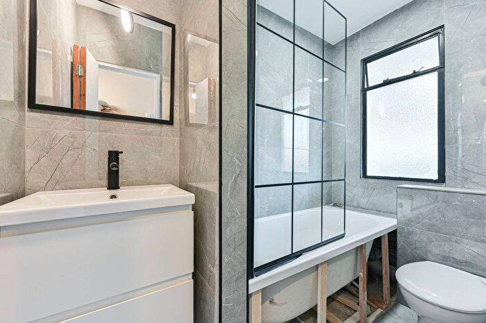 1 Bedroom Flat To Rent In Streatham Hill, Streatham Hill, London, SW2