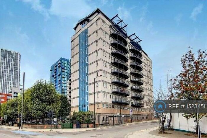 2 Bedroom Flat To Rent In Central House, London, E15
