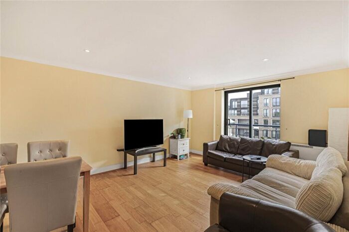2 Bedroom Apartment To Rent In Bridgewater Square, London, EC2Y