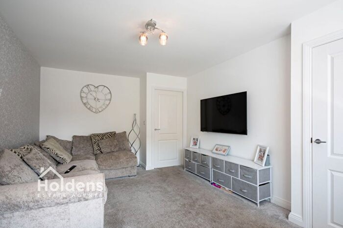 3 Bedroom Semi-Detached House For Sale In Aldwyn Court, Penwortham, PR1