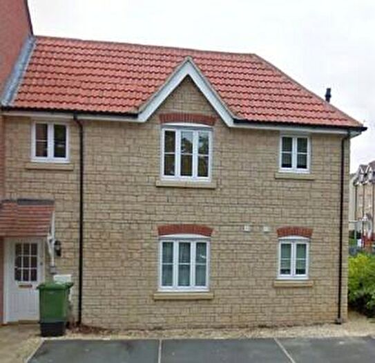 2 Bedroom Apartment To Rent In King Edward Close, Calne, Wiltshire, SN11