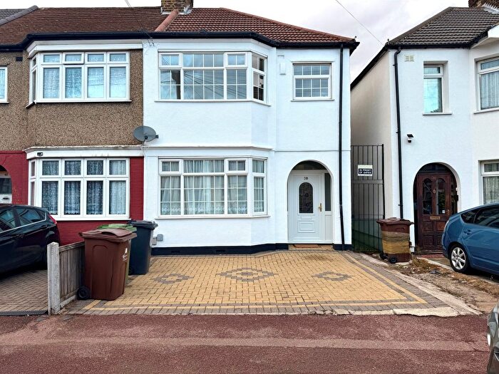 3 Bedroom End Terrace House For Sale In Craven Gardens, Barking, IG11