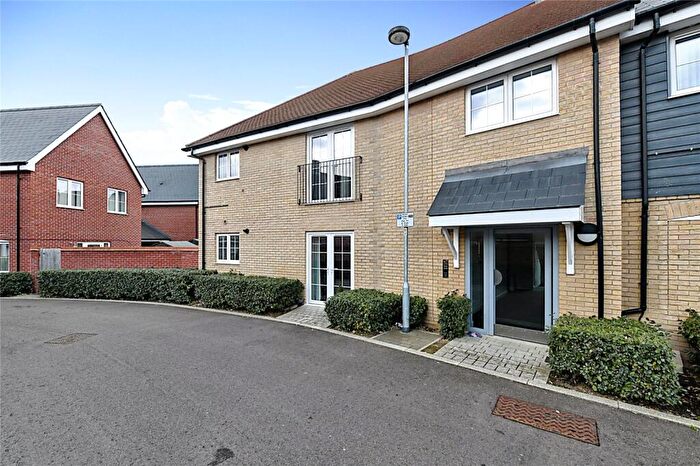 2 Bedroom Flat For Sale In Minns Avenue, Chelmsford Garden, Chelmsford, Essex, CM1