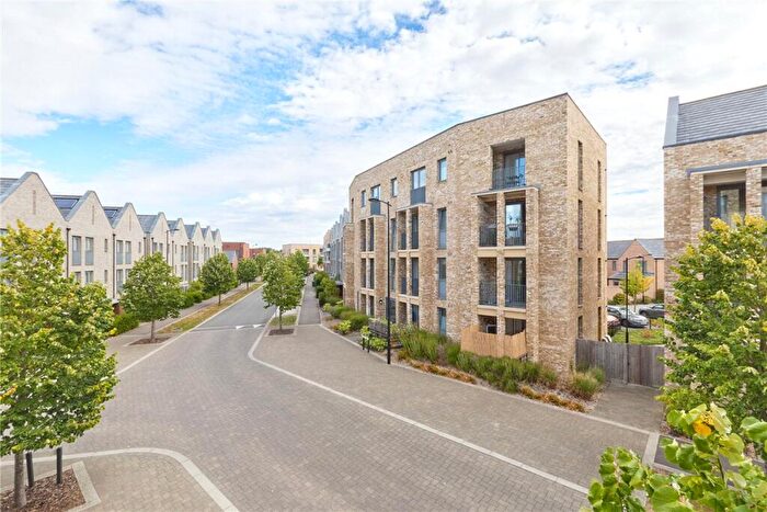 2 Bedroom Apartment For Sale In Osprey Drive, Trumpington, Cambridge, CB2