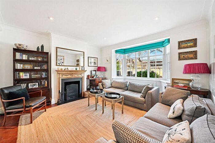 5 Bedroom Terraced House For Sale In Findon Road, London, W12