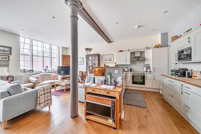 3 Bedroom Flat For Sale In The Shirt Factory, Abbey Street, Crewkerne, TA18