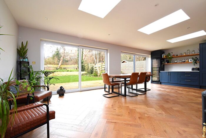 5 Bedroom Terraced House For Sale In Underhill Road, London, SE22