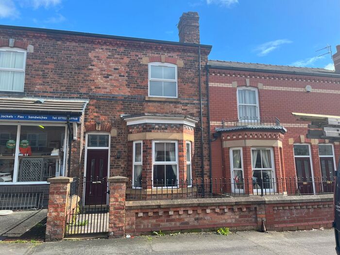 3 Bedroom Terraced House To Rent In Woodhouse Lane, Wigan, WN6