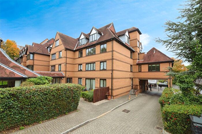 1 Bedroom Flat For Sale In Manor Court Lodge, South Woodford, E18