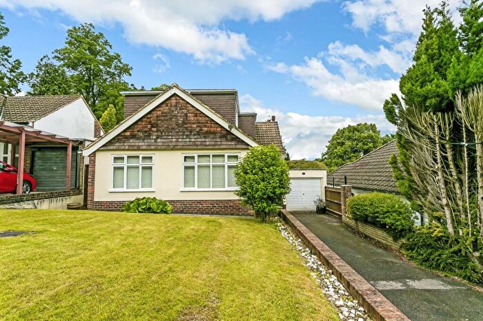 4 Bedroom Property For Sale In Hayes Lane, Kenley, CR8
