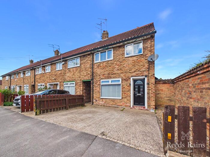 3 Bedroom End Of Terrace House For Sale In Medina Road, Hull, East Yorkshire, HU8