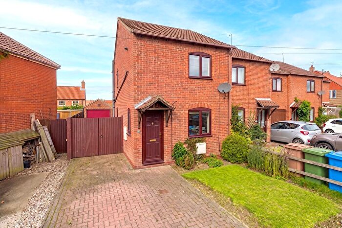 2 Bedroom End Of Terrace House For Sale In Carlton Road Sutton On Derwent, Sutton On Derwent, York, North Yorkshire, YO41