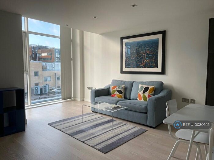 1 Bedroom Flat To Rent In Spenlow Apartments, London, N1