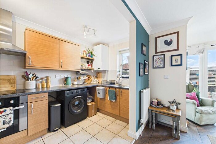 2 Bedroom Barn Conversion For Sale In Church Farm Way, Lakenheath, IP27
