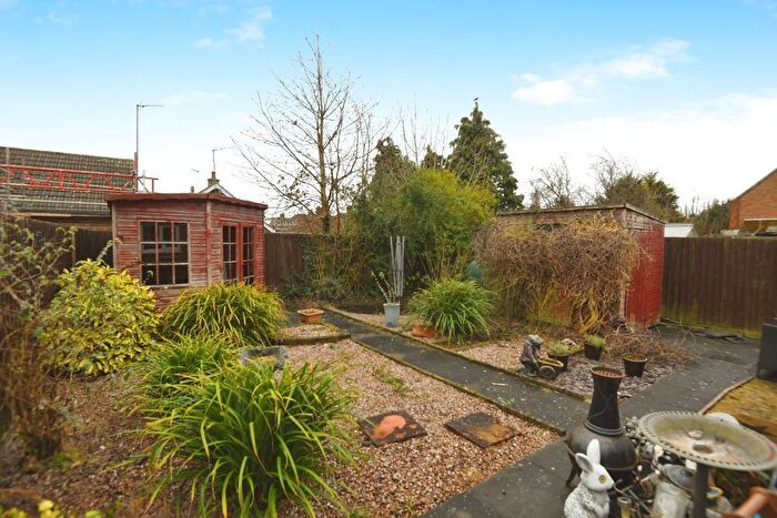 2 Bedroom Semi-Detached Bungalow For Sale In Walnut Close, Wisbech St Mary, Wisbech, PE13