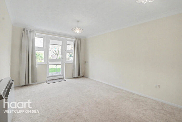 1 Bedroom Retirement Property For Sale In Southchurch Rectory Chase, Southend-On-Sea, SS2