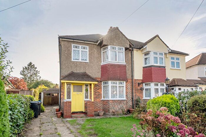 3 Bedroom Semi-Detached House For Sale In Thornton Crescent, Coulsdon, CR5