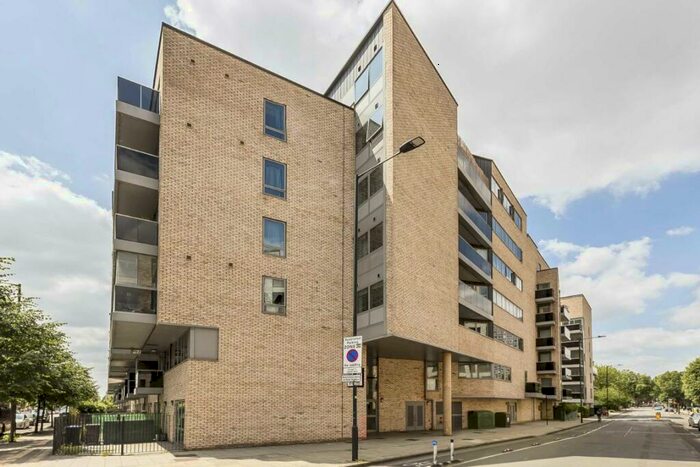 2 Bedroom Flat To Rent In Carlton Vale, Maida Vale, NW6