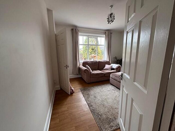 3 Bedroom Property To Rent In Station Road, Leicester, LE3
