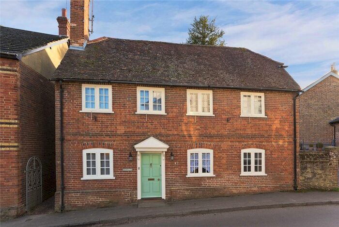 3 Bedroom Detached House To Rent In Shere Lane, Shere, Guildford, Surrey, GU5