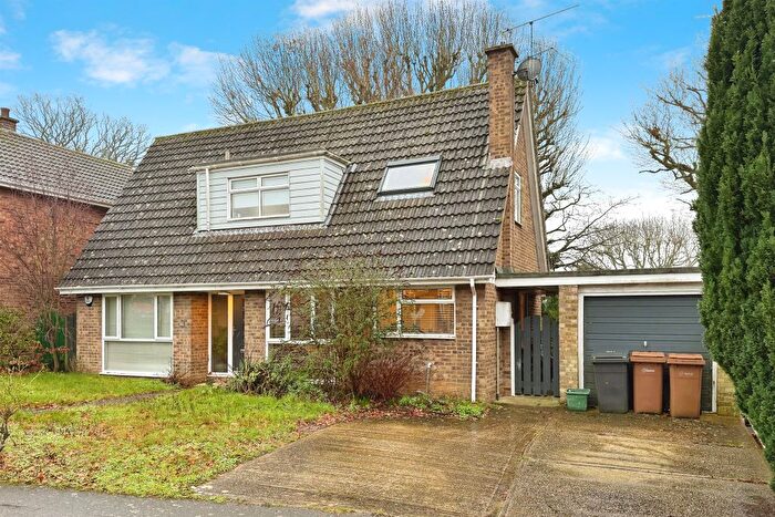 3 Bedroom Detached House For Sale In Danbury Vale, Danbury, Chelmsford, CM3