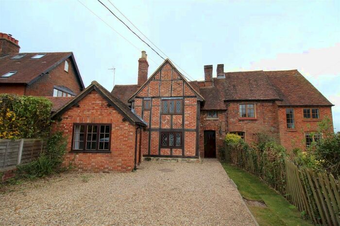 3 Bedroom Cottage To Rent In Cobweb Cottage, Mill Lane, Wingrave, HP22
