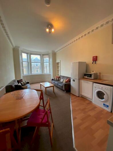 3 Bedroom Flat To Rent In Haddington Place, Leith, Edinburgh, EH7
