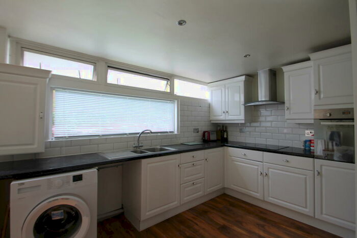 3 Bedroom House To Rent In Berne Road, CR7