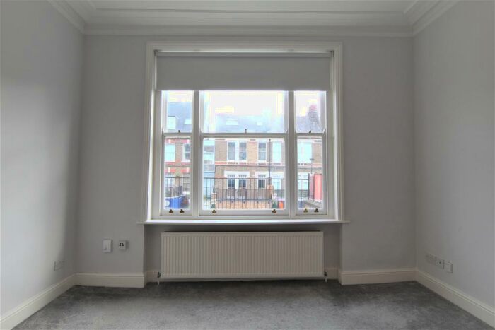 1 Bedroom Flat To Rent In Fortess Road (), Tufnell Park, NW5