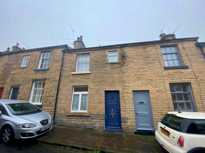 2 Bedroom Terraced House To Rent In Whitlam Street, Saltaire, Shipley, BD18