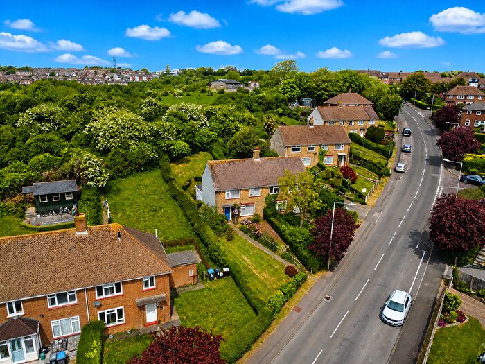 2 Bedroom Semi-Detached House For Sale In Melbourne Avenue, Dover, Kent, CT16
