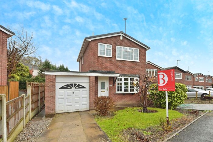 3 Bedroom Detached House For Sale In Pingle Road, Killamarsh, Sheffield, Derbyshire, S21