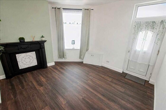 2 Bedroom End Of Terrace House For Sale In Chewton Street, Eastwood, Nottingham, Nottinghamshire, NG16