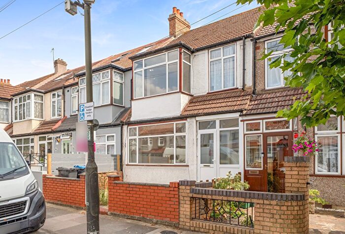 3 Bedroom Terraced House For Sale In Manor Road, Mitcham, CR4