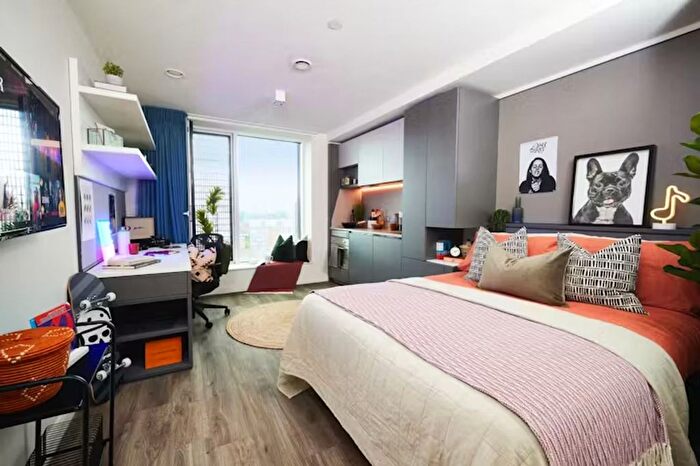 1 Bedroom Flat To Rent In Nobel Way, Manchester, M1