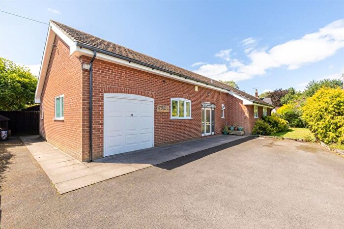 3 Bedroom House For Sale In Woore Road, Buerton, CW3