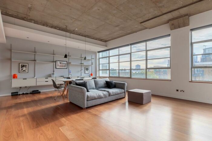 1 Bedroom Apartment To Rent In Shepherdess Walk, Canal Building, N1