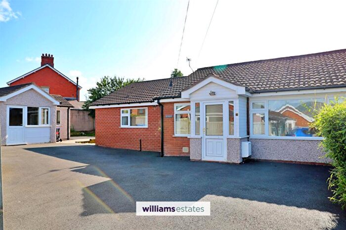 3 Bedroom Semi-Detached Bungalow For Sale In Lon Cerys, Denbigh, LL16