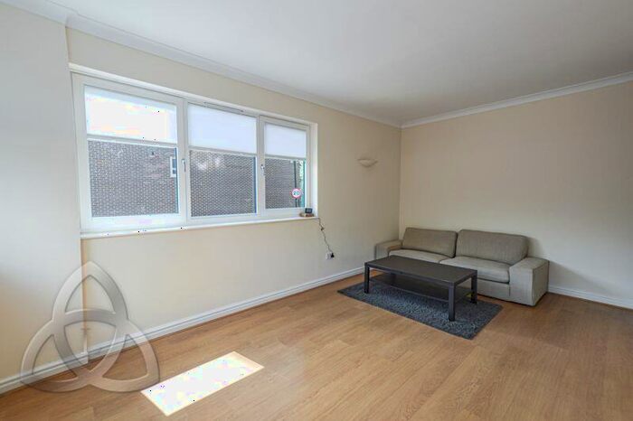 1 Bedroom Apartment To Rent In Lords View, St. Johns Wood Road, NW8