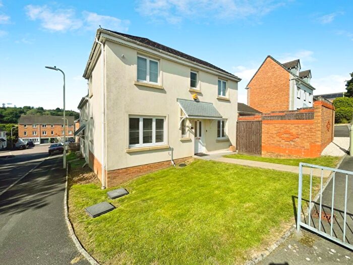 3 Bedroom Semi Detached House For Sale In Underwood Place, Brackla, Bridgend, CF31