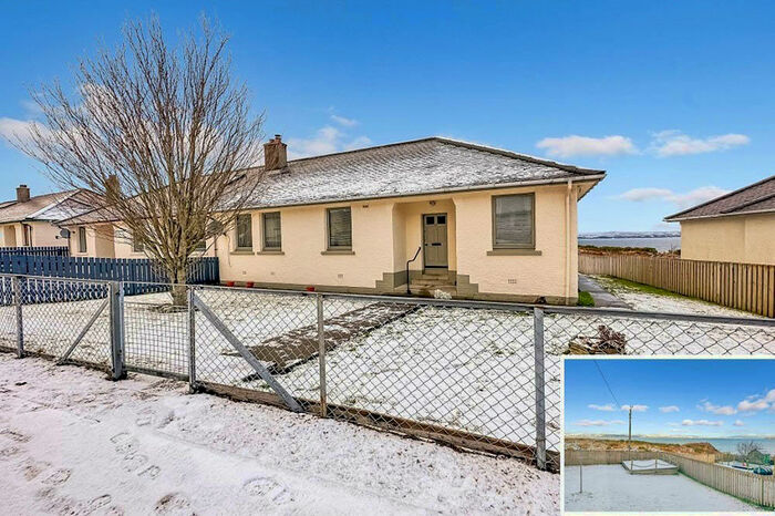 3 Bedroom Semi-Detached Bungalow For Sale In Cameron Avenue, Mallaig, Inverness-shire, Inverness-Shire, PH41