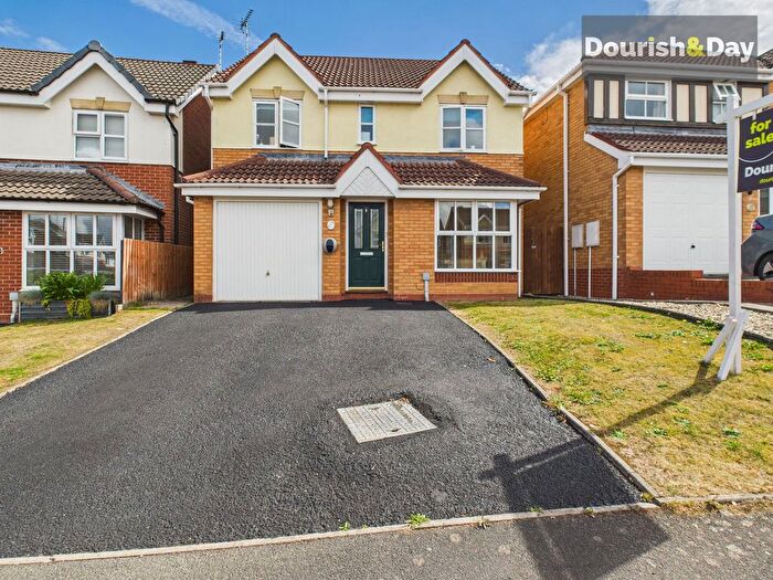 4 Bedroom Detached House To Rent In Padstow Drive, Saxonfields, Stafford, ST17