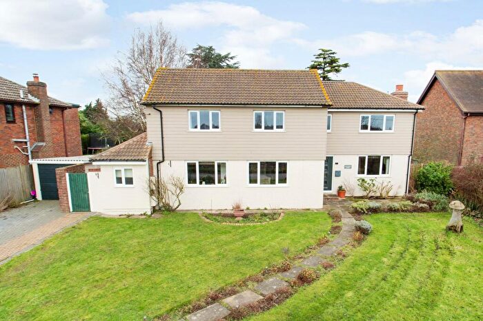 4 Bedroom Detached House For Sale In Longmete Road, Preston, CT3