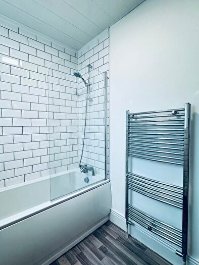 3 Bedroom Flat To Rent In Seymour St, North Shields. **Stunning !! **, NE29