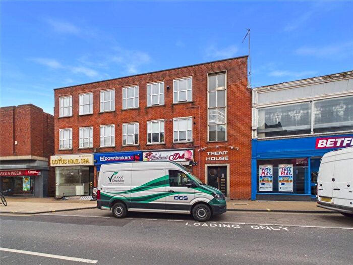 2 Bedroom Apartment To Rent In Trent House D, Upper Brook Street, Ipswich, Suffolk, IP4